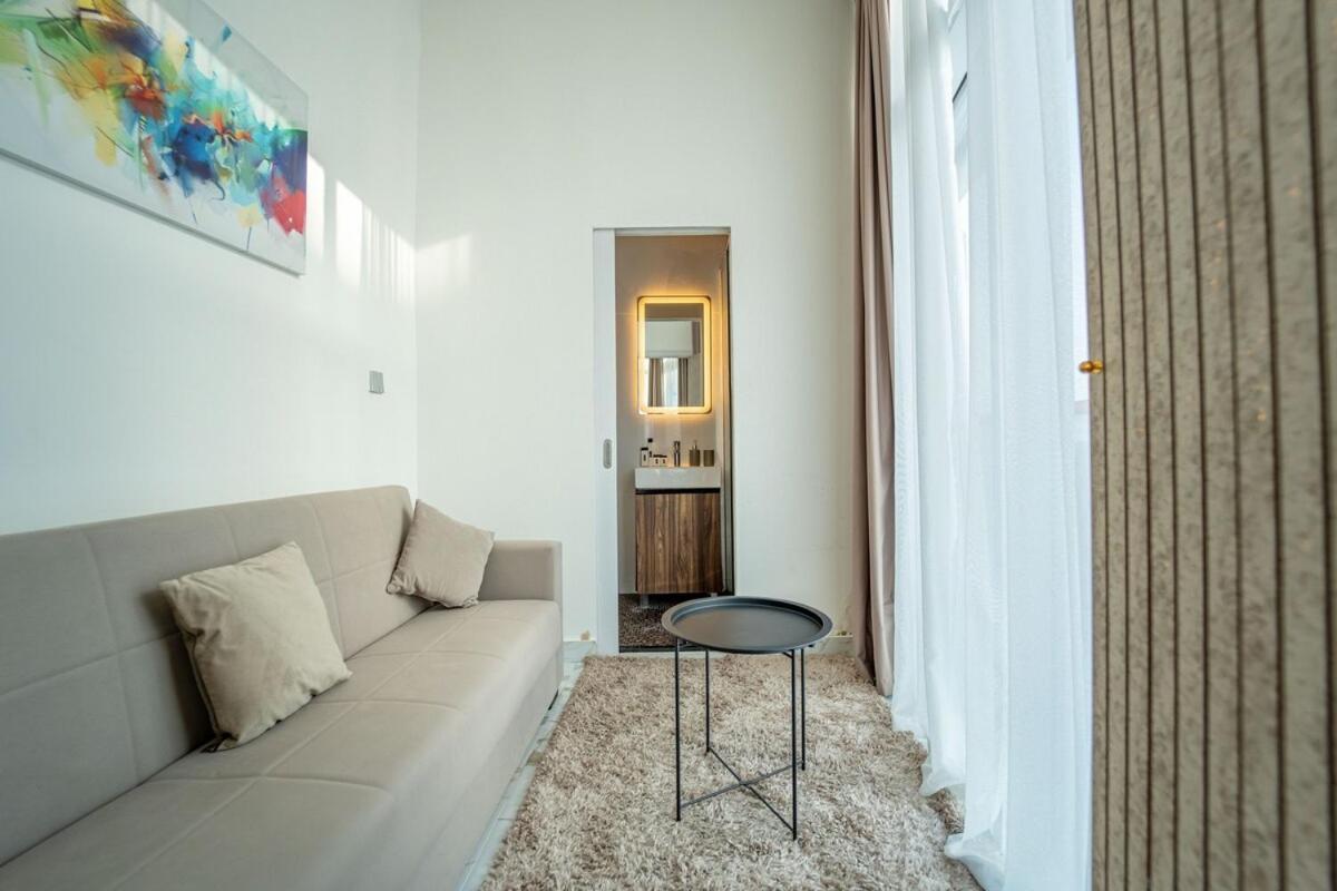 Aws Holiday Homes - Luxurious 2Br In Business Bay Dubai Buitenkant foto